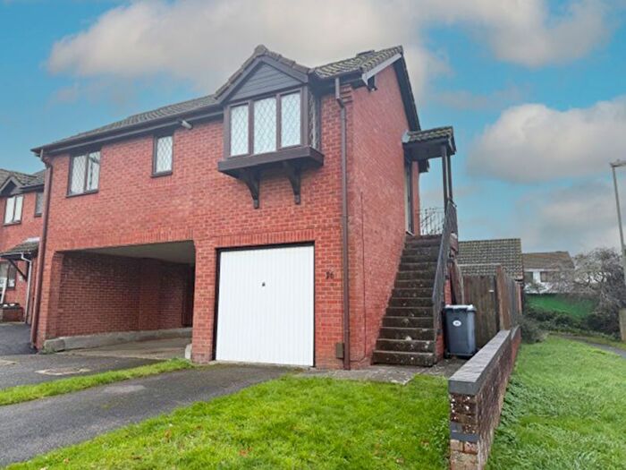 1 Bedroom Property For Sale In Damask Gardens, Tempest, Waterlooville, PO7