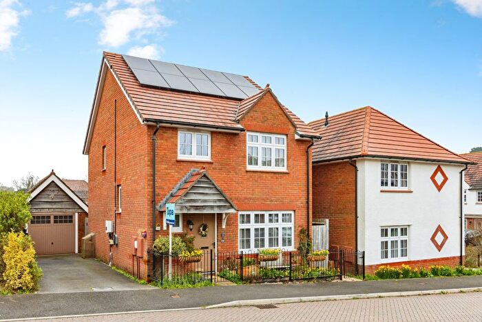 4 Bedroom Detached House For Sale In Primrose Drive, Newton Abbot, TQ12