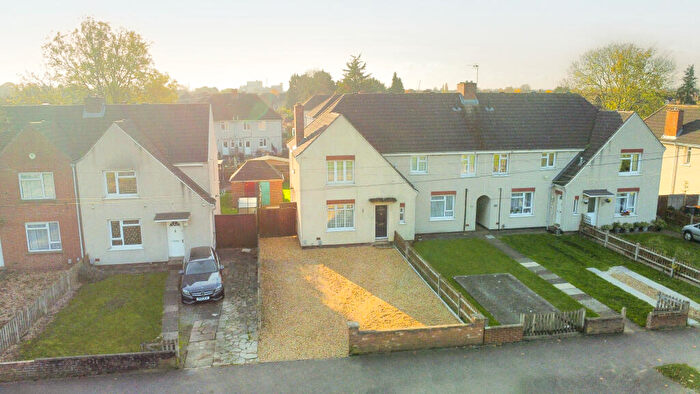 2 Bedroom Semi-Detached House For Sale In Cardington Road, Bedford, MK42