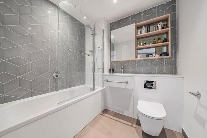 1 Bedroom Studio To Rent In Alington House, Clarendon, N8