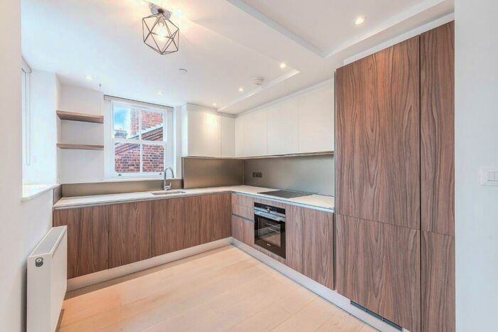 1 Bedroom Flat To Rent In Compayne Gardens, NW6