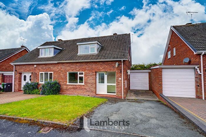 2 Bedroom Semi-Detached House For Sale In Churchway Piece, Inkberrow, WR7
