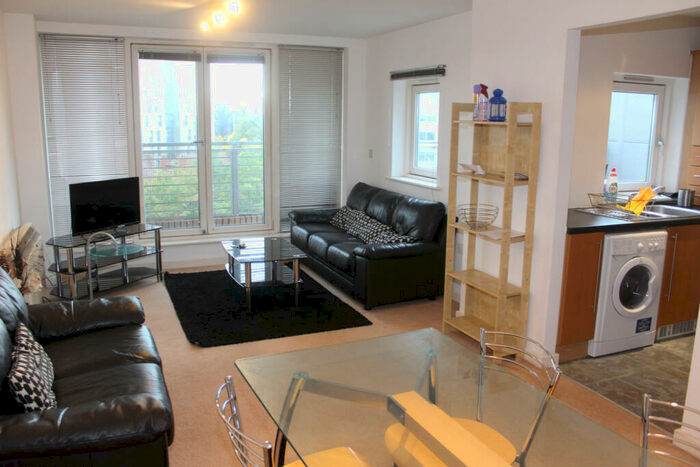 2 Bedroom Flat To Rent In Riley House, City Centre, Coventry, CV1