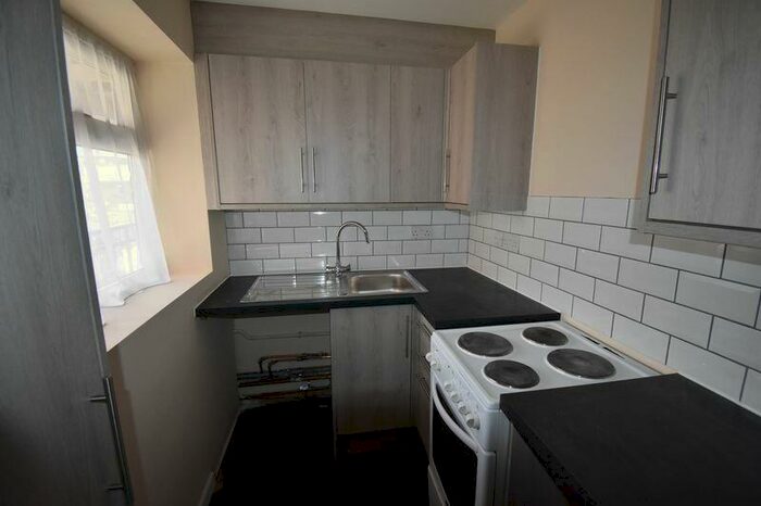 1 Bedroom Flat To Rent In Goat Lane, Basingstoke, RG21