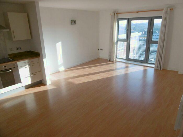 2 Bedroom Apartment To Rent In Riverside House, Derby, DE1