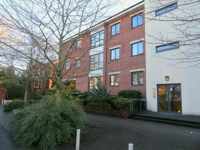 2 Bedroom Flat To Rent In Regents Court, Upper Chorlton Road, Manchester, M16