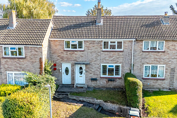 3 Bedroom Terraced House For Sale In Hillside, Chelveston, NN9