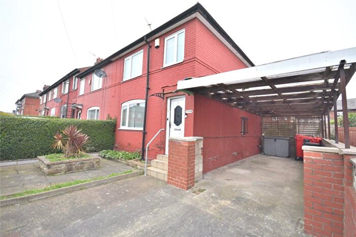 3 Bedroom Terraced House For Sale In East Park View, Leeds, West Yorkshire, LS9