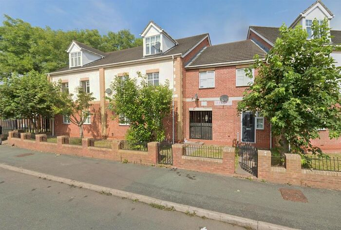 1 Bedroom Flat To Rent In Grace Road, Tipton, DY4