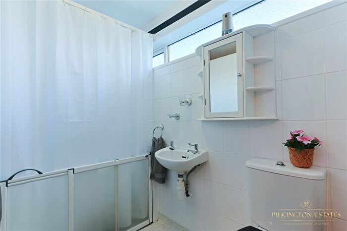 3 Bedroom End Of Terrace House For Sale In Hurrell Close, Plymouth, Devon, PL6