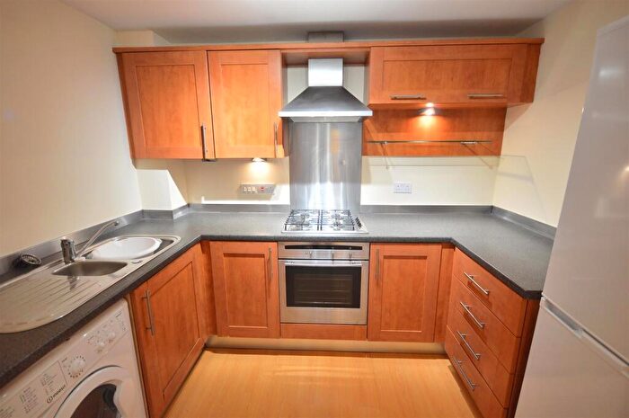 2 Bedroom Apartment To Rent In Brooklands Road, Sale, M33