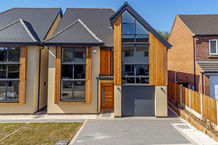 6 Bedroom Detached House To Rent In Second Avenue, Risley., DE72
