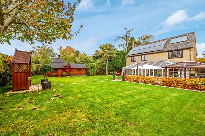 5 Bedroom Detached House For Sale In Perrotts Brook, Cirencester, GL7