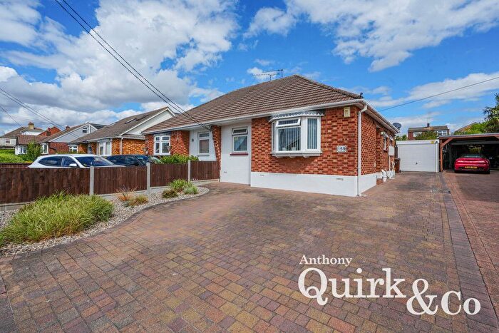 2 Bedroom Semi-Detached Bungalow For Sale In Cumberland Avenue, Benfleet, SS7