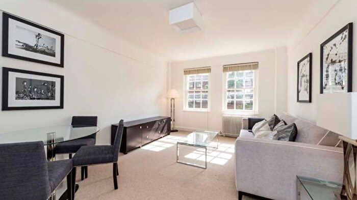 2 Bedroom Flat To Rent In Fulham Road, Pelham Court, SW3