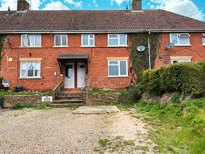 3 Bedroom Terraced House For Sale In Baydon Road, Lambourn, RG17