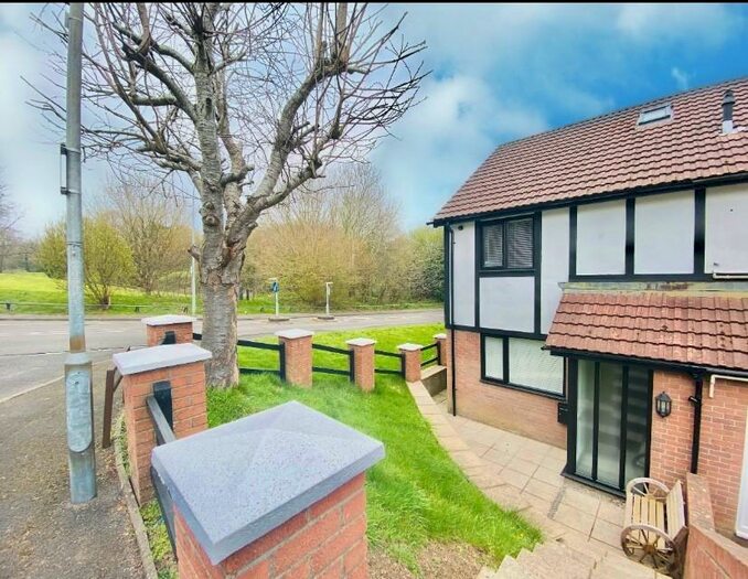 3 Bedroom House To Rent In Columbus Close, Barry, CF62