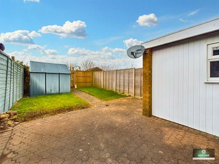 3 Bedroom Terraced House For Sale In Cuckfield Close, Bewbush, RH11