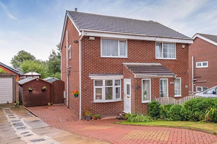 2 Bedroom Semi-Detached House For Sale In Park Lea, Bradley, Huddersfield, HD2