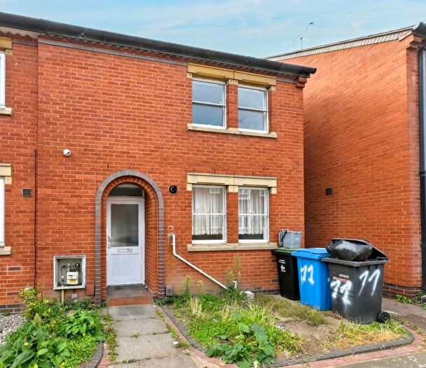 2 Bedroom End Of Terrace House For Sale In Dillwyn Street, Ipswich, Suffolk, IP1