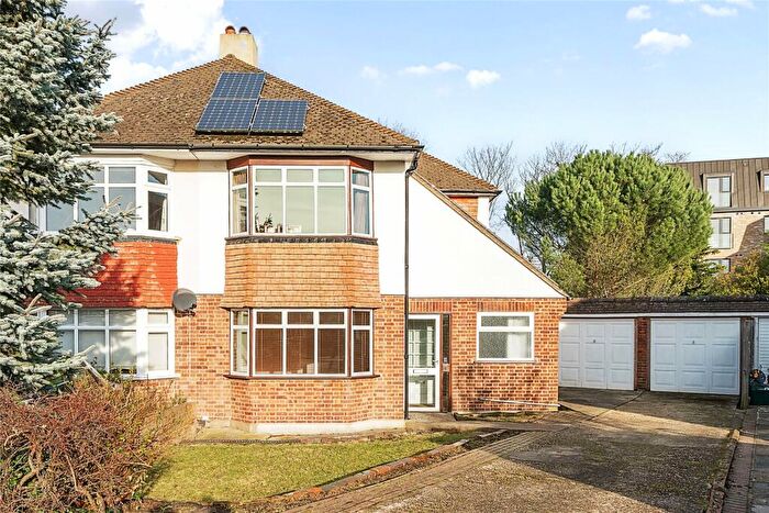 3 Bedroom Semi-Detached House For Sale In Prickley Wood, Bromley, BR2