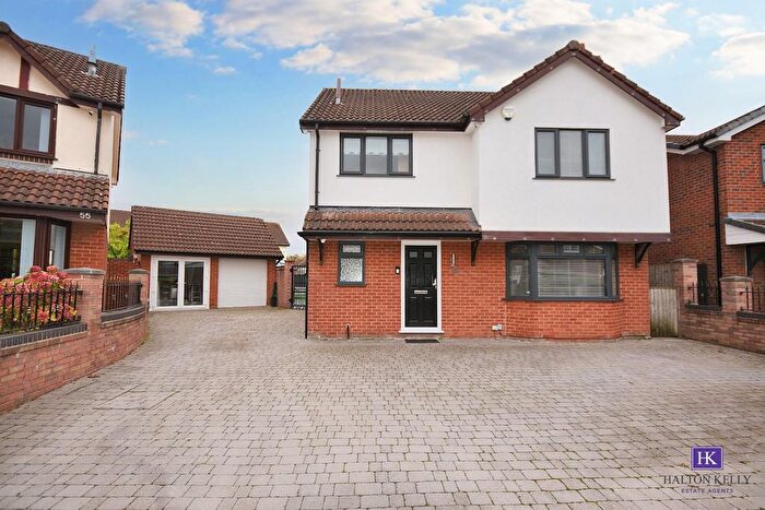 5 Bedroom Detached House For Sale In Castle Green, Kingswood, Warrington, WA5