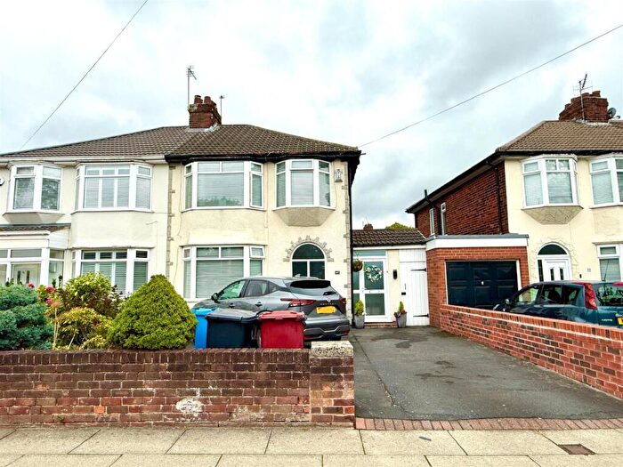 3 Bedroom Semi-Detached House For Sale In Tarbock Road, Huyton, Liverpool, L36