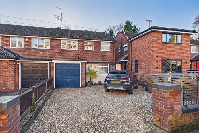 3 Bedroom Semi Detached House For Sale In Glendale, Hemel Hempstead, HP1