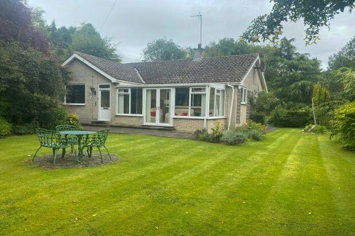 2 Bedroom Detached Bungalow To Rent In ., York, YO62