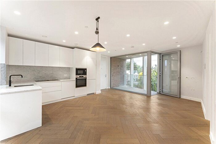 1 Bedroom Flat To Rent In Parkhaus, Maple Path, Hackney, London, E5