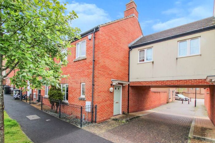 3 Bedroom End Of Terrace House To Rent In Fenby Place, Redhouse, Swindon, SN25