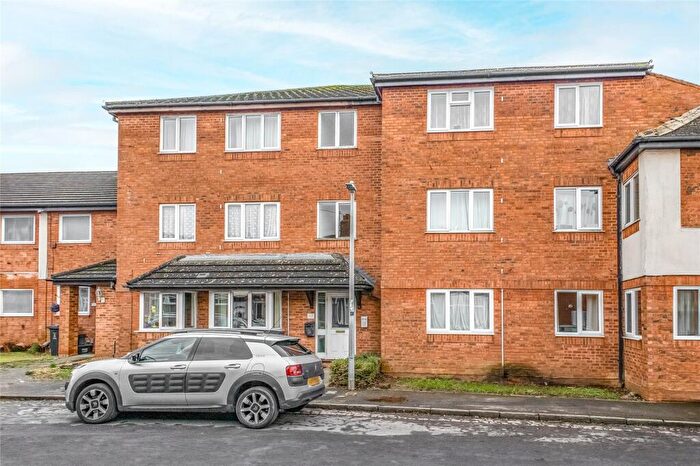 2 Bedroom Apartment To Rent In Rose Street, Rodbourne, Swindon, Wiltshire, SN2