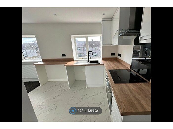 1 Bedroom Flat To Rent In Willow Close, Newcastle-Under-Lyme, ST5