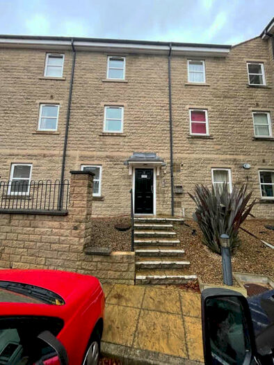 2 Bedroom Apartment To Rent In Millwood, Sycamore Avenue, Bingley, BD16