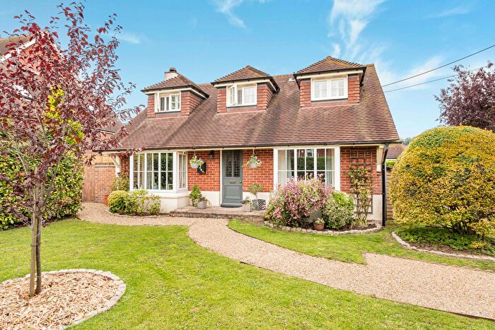 4 Bedroom Detached House For Sale In Stroud, Petersfield, Hampshire, GU32