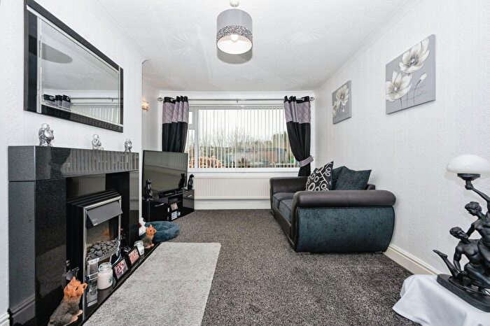 2 Bedroom Bungalow For Sale In Rostherne Close, Warrington, Cheshire, WA5