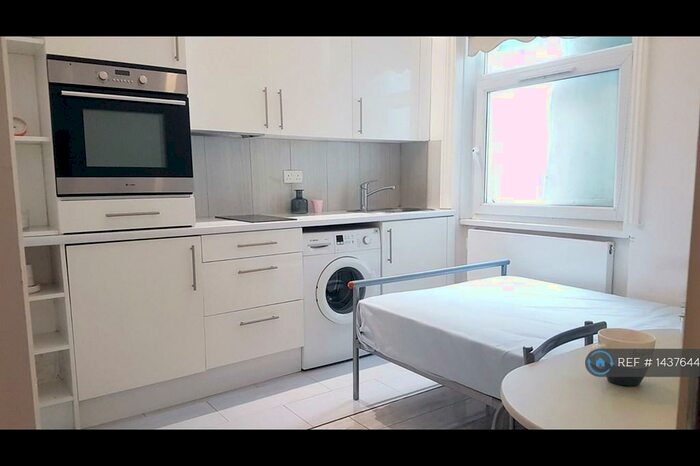 Studio To Rent In Rufford Street, London, N1