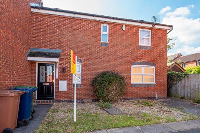 2 Bedroom End Of Terrace House To Rent In Elder Way, Greater Leys, OX4
