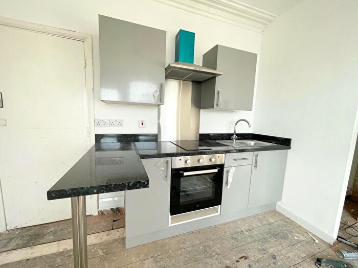 Apartment To Rent In Woodborough Road, Nottingham, NG3