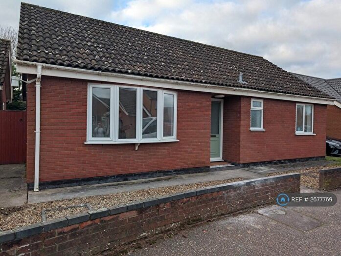2 Bedroom Bungalow To Rent In Primrose Close, Attleborough, NR17