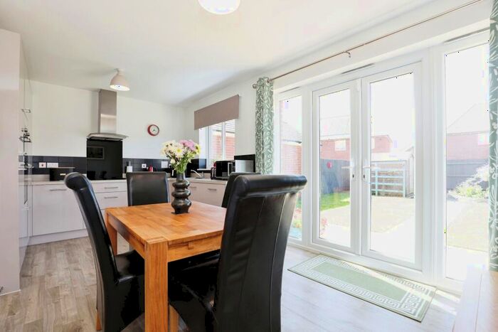 4 Bedroom Detached House For Sale In Great Brook Ground, Rugby, CV23