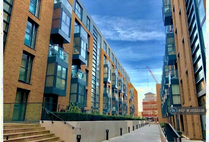 1 Bedroom Flat To Rent In Southside, Birmingham, B5