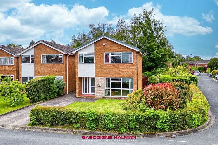 4 Bedroom Detached House For Sale In Padstow Drive, Bramhall, SK7