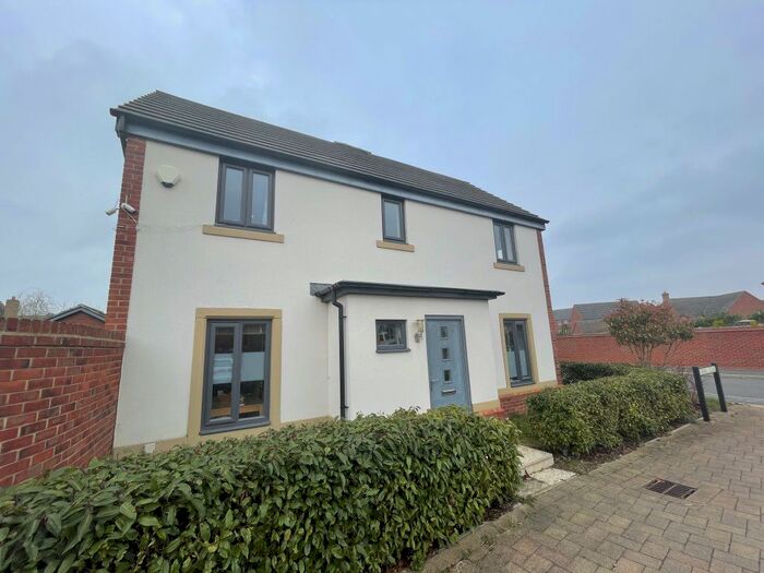 3 Bedroom Terraced House To Rent In Sorrel Close, Hampton Vale, Peterborough, PE7