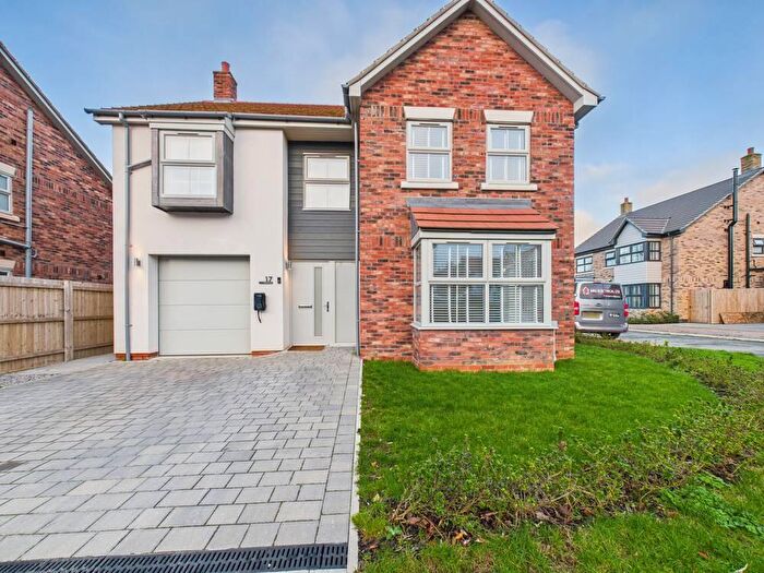 3 Bedroom Detached House To Rent In Hornsea, HU18