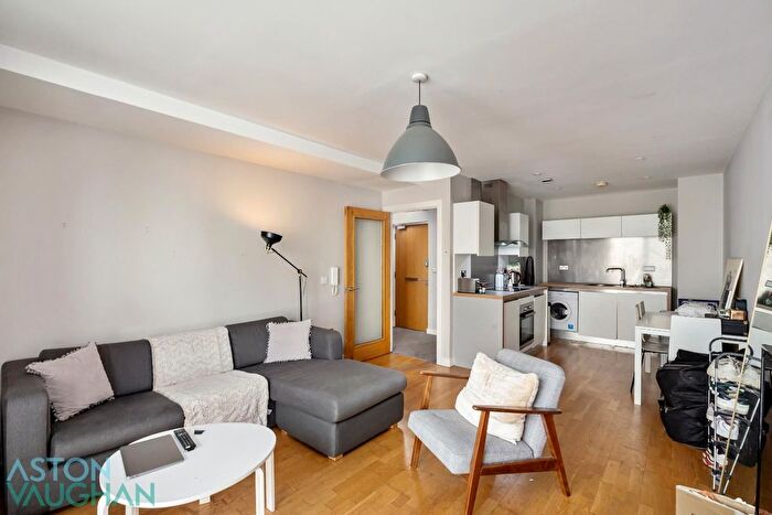 1 Bedroom Flat To Rent In Robert Street, Brighton, BN1