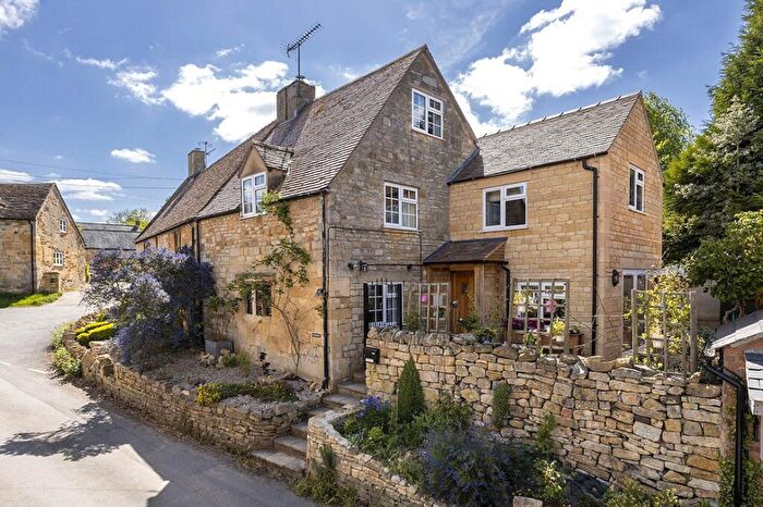 3 Bedroom Semi-Detached House For Sale In Stretton On Fosse, Moreton-in-Marsh, Warwickshire, GL56