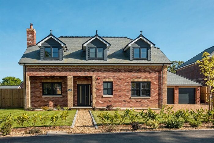 4 Bedroom Detached House For Sale In Bembridge, Isle Of Wight, PO35