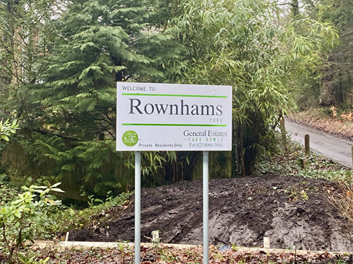1 Bedroom Park Home For Sale In Rownhams Park, Upper Toothill Road, Rownhams, Southampton, Hampshire, SO16