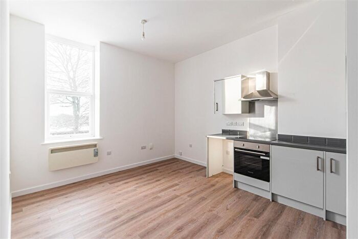 1 Bedroom Flat To Rent In Stanhope Road, South Shields, Tyne And Wear, NE33